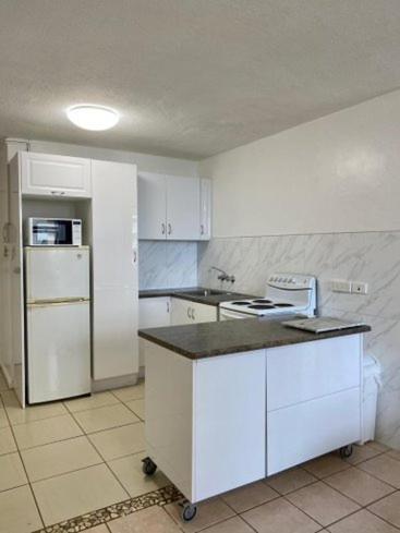 Surfers Holiday Apartments ゴールドコースト エクステリア 写真
