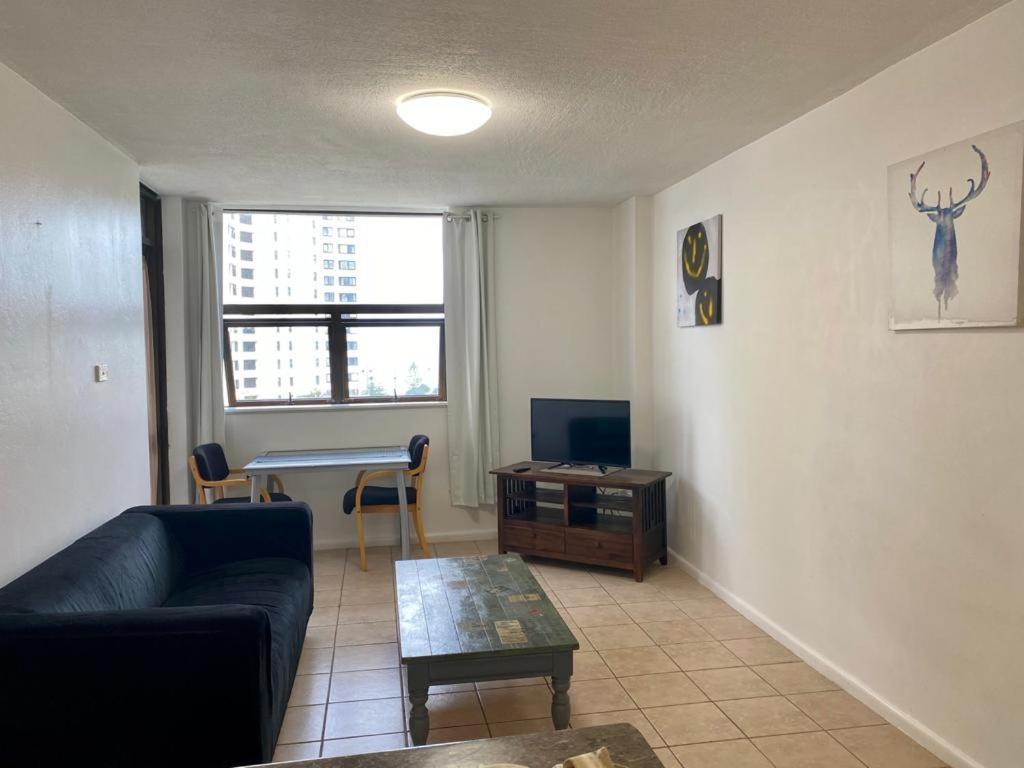 Surfers Holiday Apartments ゴールドコースト エクステリア 写真