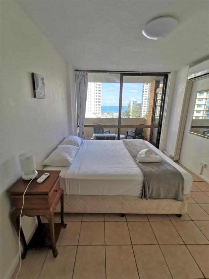 Surfers Holiday Apartments ゴールドコースト エクステリア 写真