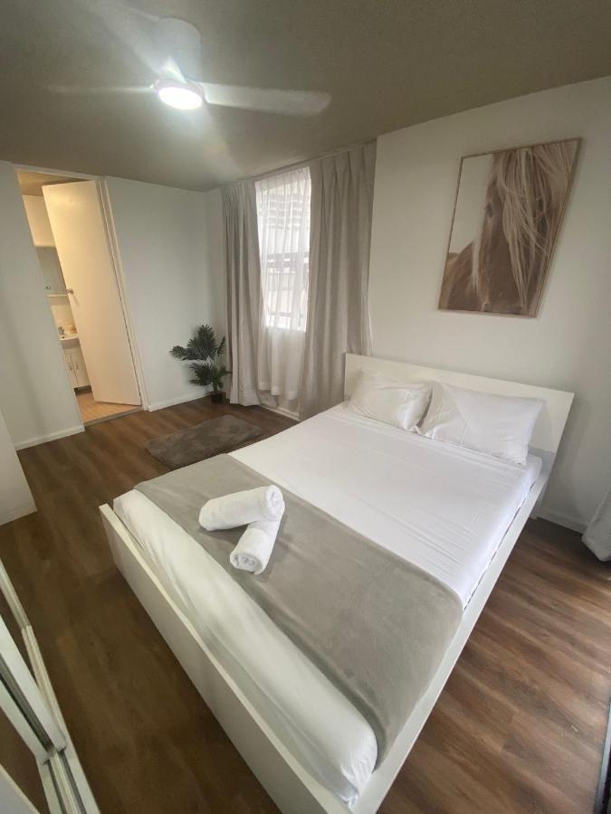 Surfers Holiday Apartments ゴールドコースト エクステリア 写真